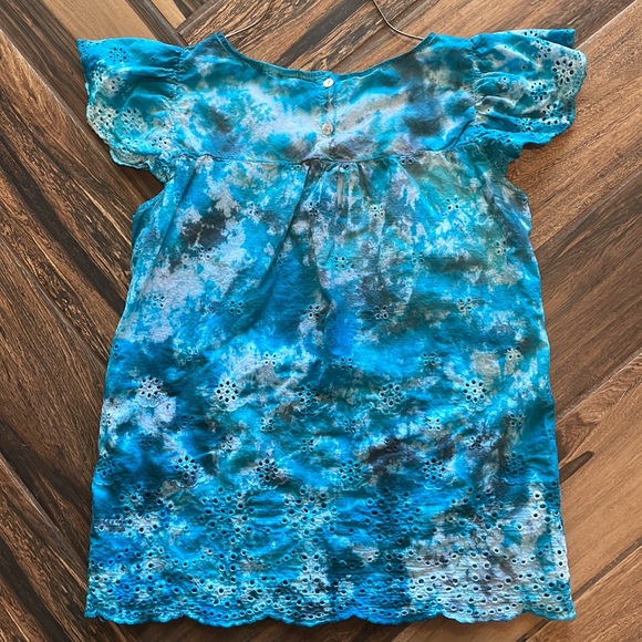 Tye dye blouse - Picture 10 of 10